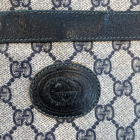Gucci Tote - Picture 8 of 15